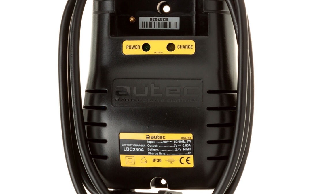 Încarcator baterie Autec LBC230A